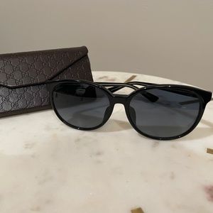 Gucci Asian Fit Black Sunglasses